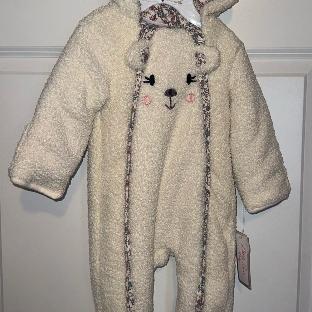 Brand New Little Lass Cozy Cream Bear Hooded Kids One Piece